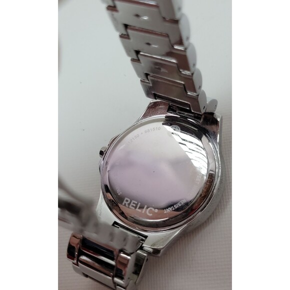 Relic Womens ZR12180 Karsen Silver Tone‎ Watch w. Crystal Accents - Picture 6 of 10
